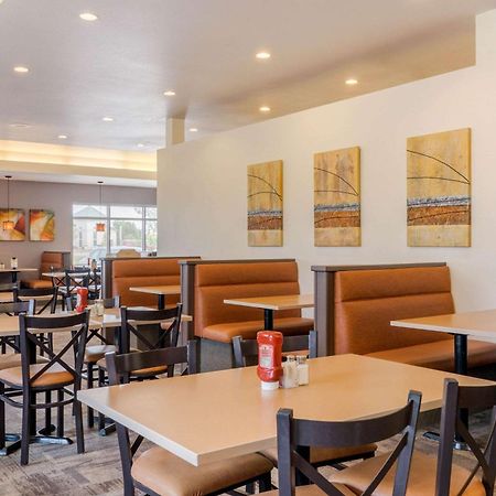 Quality Inn & Suites Winkler Dış mekan fotoğraf