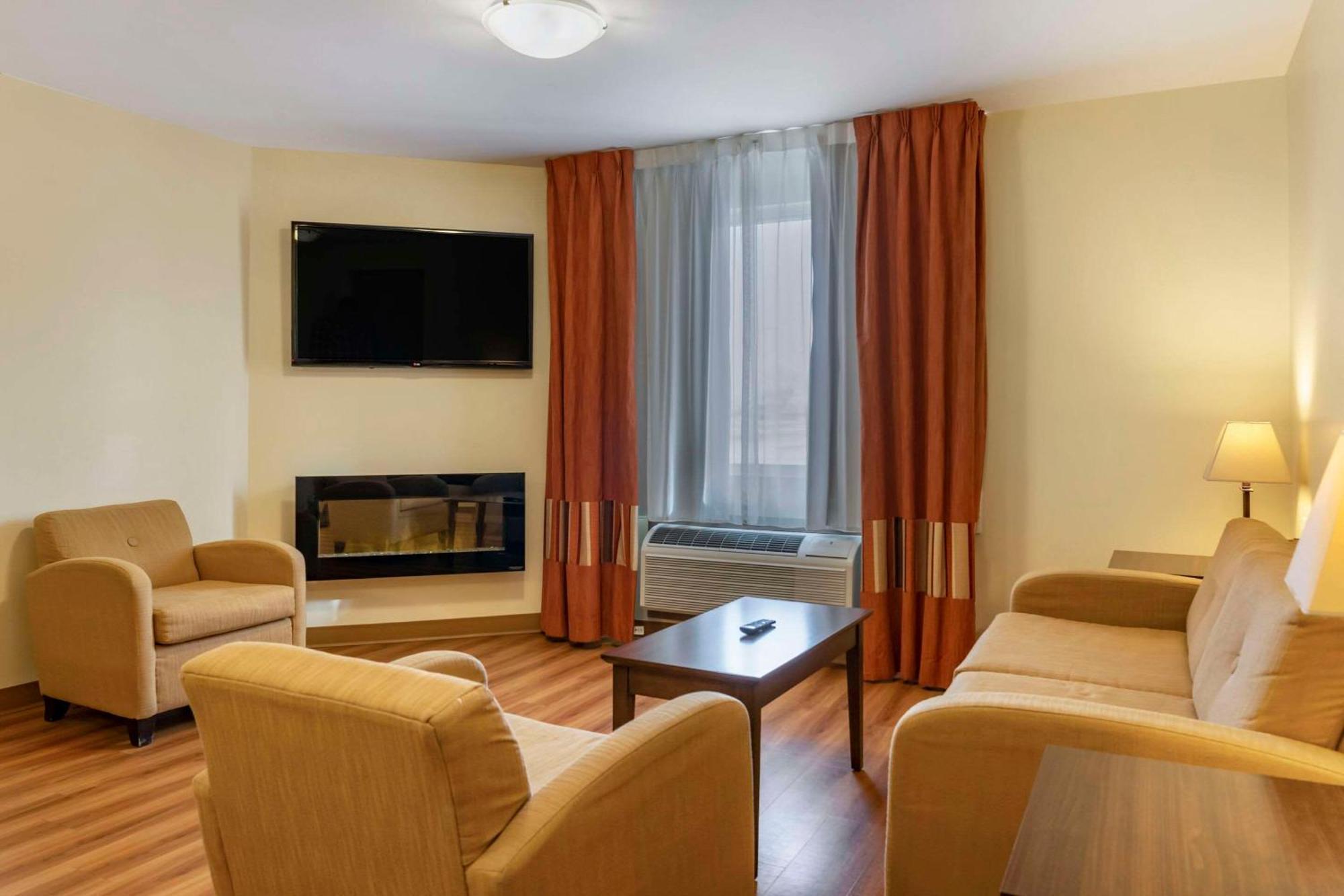 Quality Inn & Suites Winkler Dış mekan fotoğraf