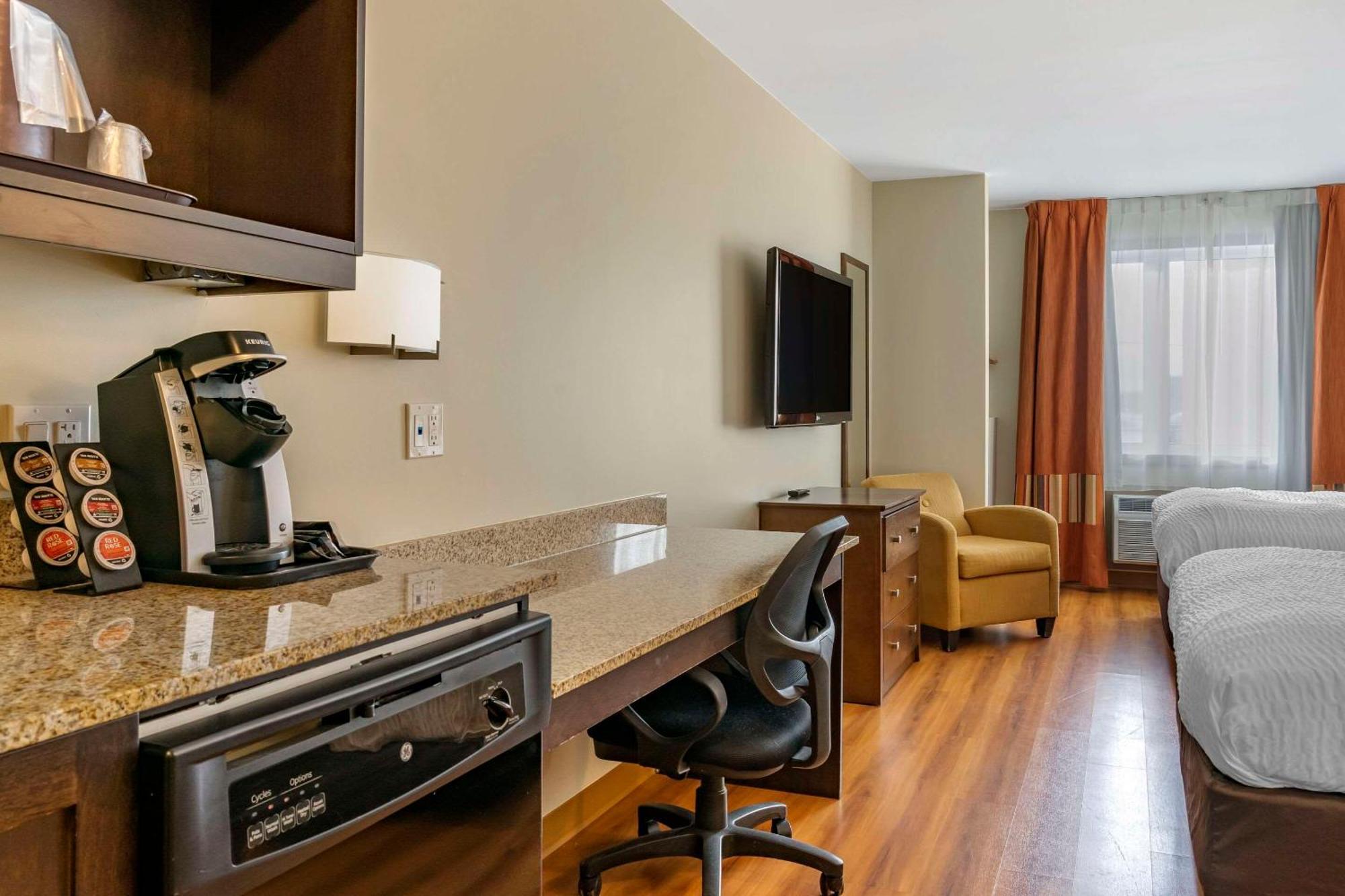 Quality Inn & Suites Winkler Dış mekan fotoğraf